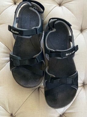 Columbia Kyra Women’s Strappy Hiking Sandals Black 9